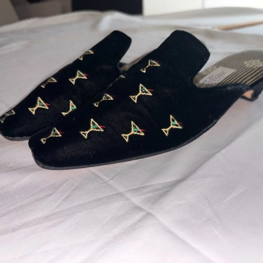 VINTAGE Y2K Embroidered Velvet Martini Kitten Mules Size 7 Made in USA - Picture 1 of 9